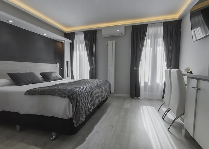 Hostal Overnight MadridAlbergo